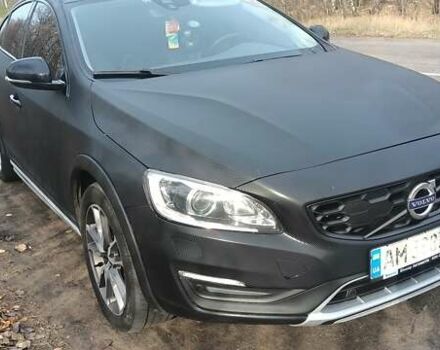 Черный Вольво С60, объемом двигателя 2 л и пробегом 240 тыс. км за 20500 $, фото 4 на Automoto.ua