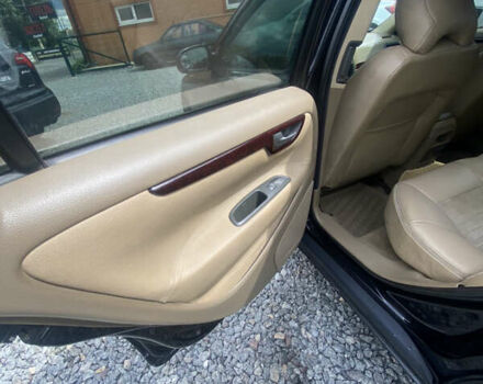 Вольво С60 2002 в Дергачах на Automoto.ua Черный Вольво С60, объемом двигателя 2.44 л и пробегом 328 тыс. км за 5600 $, фото 9 на Automoto.ua