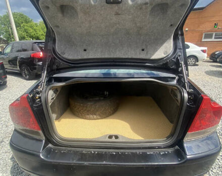 Вольво С60 2002 в Дергачах на Automoto.ua Черный Вольво С60, объемом двигателя 2.44 л и пробегом 328 тыс. км за 5600 $, фото 14 на Automoto.ua