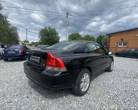 Вольво С60 2002 в Дергачах на Automoto.ua Черный Вольво С60, объемом двигателя 2.44 л и пробегом 328 тыс. км за 5600 $, фото 4 на Automoto.ua