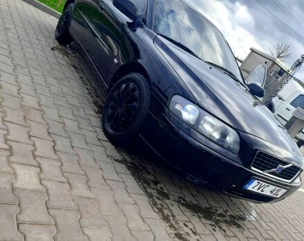 Черный Вольво С60, объемом двигателя 2.4 л и пробегом 0 тыс. км за 2400 $, фото 1 на Automoto.ua