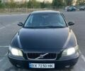 Черный Вольво С60, объемом двигателя 2.4 л и пробегом 330 тыс. км за 3800 $, фото 1 на Automoto.ua