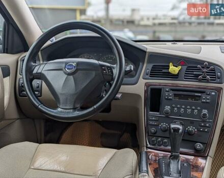 Чорний Вольво С60, об'ємом двигуна 2.4 л та пробігом 323 тис. км за 5700 $, фото 8 на Automoto.ua
