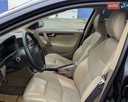 Чорний Вольво С60, об'ємом двигуна 2.4 л та пробігом 323 тис. км за 5700 $, фото 6 на Automoto.ua