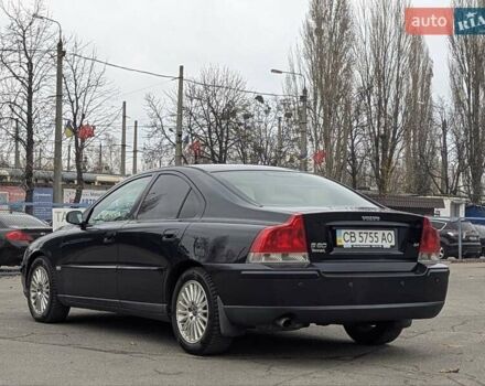 Чорний Вольво С60, об'ємом двигуна 2.4 л та пробігом 323 тис. км за 5700 $, фото 4 на Automoto.ua
