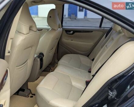 Чорний Вольво С60, об'ємом двигуна 2.4 л та пробігом 323 тис. км за 5700 $, фото 17 на Automoto.ua