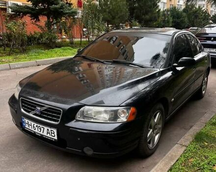 Черный Вольво С60, объемом двигателя 2.4 л и пробегом 245 тыс. км за 6499 $, фото 1 на Automoto.ua