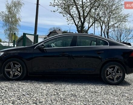 Черный Вольво С60, объемом двигателя 1.98 л и пробегом 218 тыс. км за 9000 $, фото 3 на Automoto.ua
