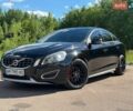 Черный Вольво С60, объемом двигателя 2.4 л и пробегом 252 тыс. км за 10800 $, фото 1 на Automoto.ua