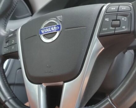 Черный Вольво С60, объемом двигателя 2.5 л и пробегом 215 тыс. км за 8900 $, фото 20 на Automoto.ua