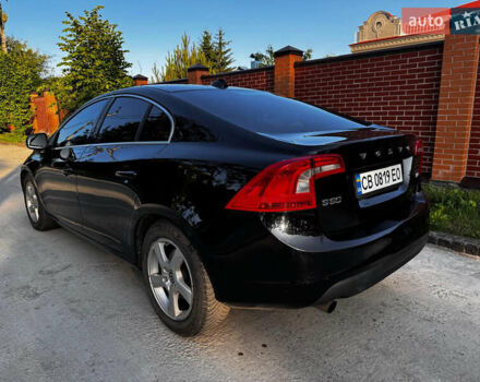 Черный Вольво С60, объемом двигателя 2.5 л и пробегом 291 тыс. км за 9600 $, фото 3 на Automoto.ua