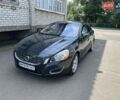 Черный Вольво С60, объемом двигателя 2.5 л и пробегом 336 тыс. км за 8500 $, фото 1 на Automoto.ua