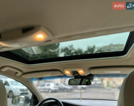 Вольво С60 2011 в Киеве на Automoto.ua Черный Вольво С60, объемом двигателя 2.5 л и пробегом 337 тыс. км за 8300 $, фото 12 на Automoto.ua