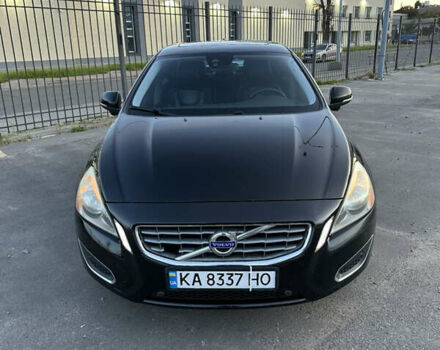 Черный Вольво С60, объемом двигателя 2.52 л и пробегом 299 тыс. км за 8950 $, фото 8 на Automoto.ua
