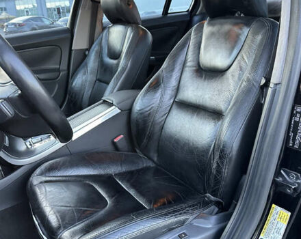 Черный Вольво С60, объемом двигателя 2.52 л и пробегом 299 тыс. км за 8950 $, фото 18 на Automoto.ua