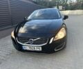 Черный Вольво С60, объемом двигателя 2.5 л и пробегом 215 тыс. км за 8900 $, фото 3 на Automoto.ua