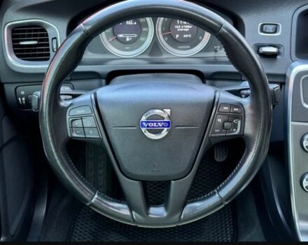 Черный Вольво С60, объемом двигателя 3 л и пробегом 206 тыс. км за 9000 $, фото 10 на Automoto.ua