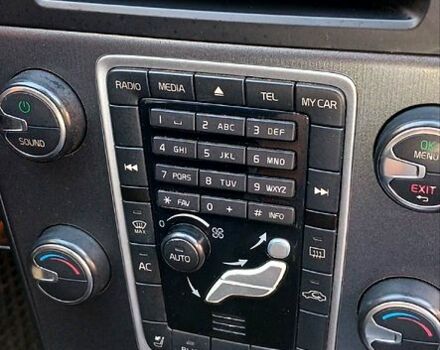 Чорний Вольво С60, об'ємом двигуна 2.5 л та пробігом 298 тис. км за 9850 $, фото 2 на Automoto.ua