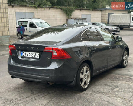 Вольво С60 2011 в Киеве на Automoto.ua Черный Вольво С60, объемом двигателя 2.5 л и пробегом 337 тыс. км за 8300 $, фото 3 на Automoto.ua