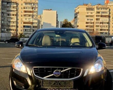 Черный Вольво С60, объемом двигателя 2.5 л и пробегом 207 тыс. км за 9999 $, фото 28 на Automoto.ua