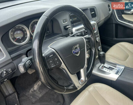 Чорний Вольво С60, об'ємом двигуна 2.52 л та пробігом 248 тис. км за 9300 $, фото 15 на Automoto.ua