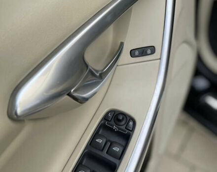 Чорний Вольво С60, об'ємом двигуна 2.52 л та пробігом 105 тис. км за 11499 $, фото 39 на Automoto.ua