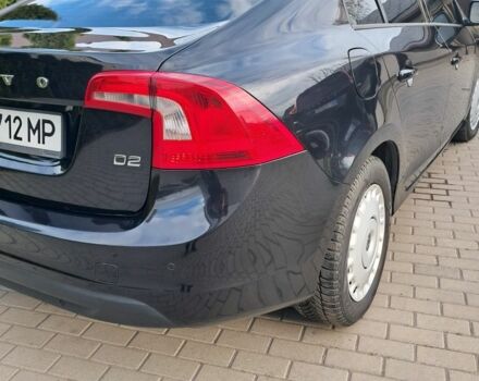 Черный Вольво С60, объемом двигателя 1.6 л и пробегом 300 тыс. км за 8500 $, фото 4 на Automoto.ua