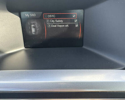 Черный Вольво С60, объемом двигателя 1.6 л и пробегом 200 тыс. км за 12500 $, фото 35 на Automoto.ua