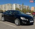 Черный Вольво С60, объемом двигателя 2.52 л и пробегом 222 тыс. км за 9800 $, фото 7 на Automoto.ua