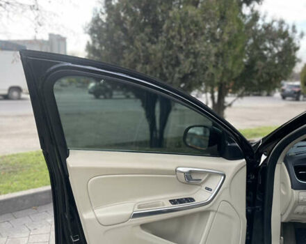 Чорний Вольво С60, об'ємом двигуна 2.52 л та пробігом 105 тис. км за 11499 $, фото 18 на Automoto.ua