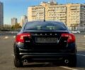 Черный Вольво С60, объемом двигателя 2.5 л и пробегом 207 тыс. км за 9999 $, фото 5 на Automoto.ua