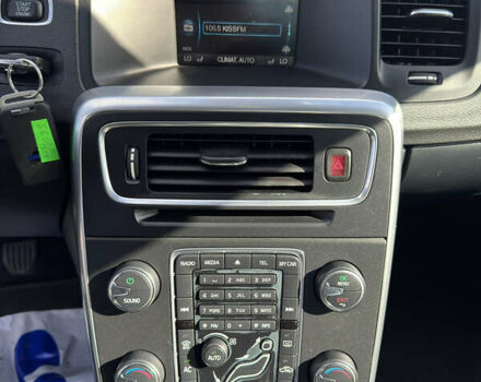 Черный Вольво С60, объемом двигателя 1.6 л и пробегом 200 тыс. км за 12500 $, фото 34 на Automoto.ua