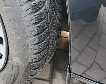 Черный Вольво С60, объемом двигателя 1.6 л и пробегом 300 тыс. км за 8500 $, фото 7 на Automoto.ua