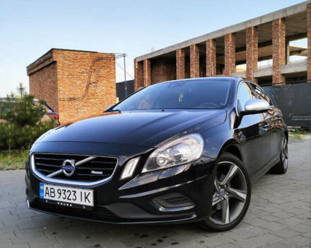 Чорний Вольво С60, об'ємом двигуна 1.98 л та пробігом 225 тис. км за 12700 $, фото 1 на Automoto.ua
