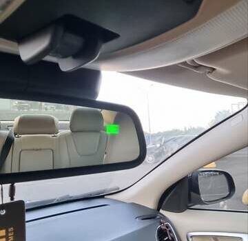 Черный Вольво С60, объемом двигателя 2.5 л и пробегом 207 тыс. км за 9999 $, фото 44 на Automoto.ua