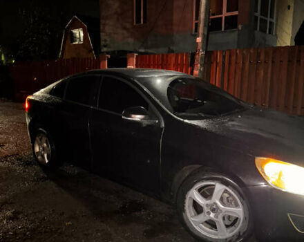 Чорний Вольво С60, об'ємом двигуна 2.52 л та пробігом 195 тис. км за 9800 $, фото 5 на Automoto.ua