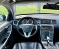 Черный Вольво С60, объемом двигателя 2.5 л и пробегом 145 тыс. км за 9300 $, фото 8 на Automoto.ua