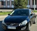 Черный Вольво С60, объемом двигателя 2.52 л и пробегом 163 тыс. км за 10400 $, фото 12 на Automoto.ua