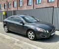 Черный Вольво С60, объемом двигателя 2.5 л и пробегом 202 тыс. км за 8400 $, фото 1 на Automoto.ua
