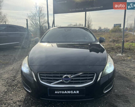 Чорний Вольво С60, об'ємом двигуна 2.52 л та пробігом 248 тис. км за 9300 $, фото 6 на Automoto.ua
