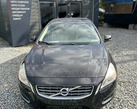 Черный Вольво С60, объемом двигателя 2.5 л и пробегом 203 тыс. км за 9200 $, фото 2 на Automoto.ua