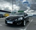 Черный Вольво С60, объемом двигателя 2.5 л и пробегом 240 тыс. км за 10500 $, фото 1 на Automoto.ua