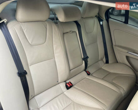 Чорний Вольво С60, об'ємом двигуна 2.52 л та пробігом 105 тис. км за 11499 $, фото 43 на Automoto.ua