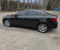 Черный Вольво С60, объемом двигателя 2.5 л и пробегом 141 тыс. км за 13500 $, фото 3 на Automoto.ua