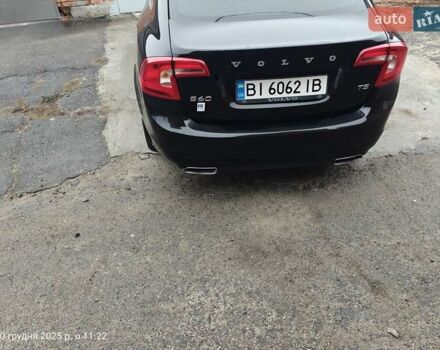 Черный Вольво С60, объемом двигателя 2.5 л и пробегом 100 тыс. км за 15500 $, фото 39 на Automoto.ua