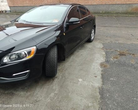 Чорний Вольво С60, об'ємом двигуна 2.5 л та пробігом 100 тис. км за 15500 $, фото 6 на Automoto.ua