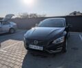 Черный Вольво С60, объемом двигателя 2.5 л и пробегом 137 тыс. км за 13500 $, фото 1 на Automoto.ua
