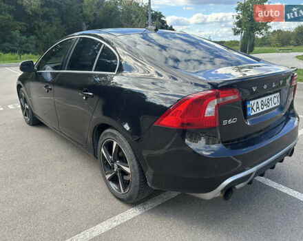 Вольво С60 2013 у Києві на Automoto.ua Чорний Вольво С60, об'ємом двигуна 2.52 л та пробігом 164 тис. км за 15300 $, фото 5 на Automoto.ua