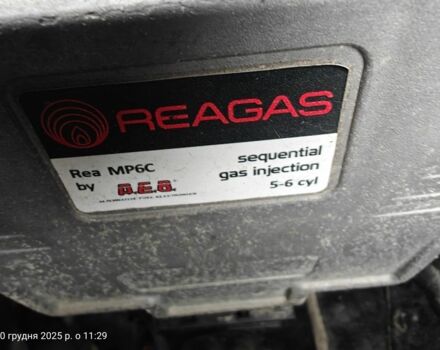 Чорний Вольво С60, об'ємом двигуна 2.5 л та пробігом 100 тис. км за 15500 $, фото 3 на Automoto.ua