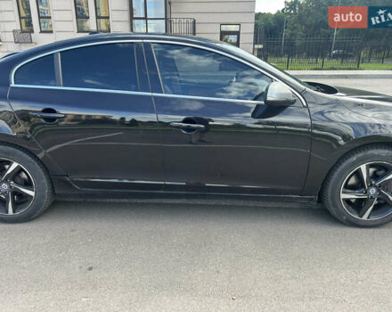 Вольво С60 2013 у Києві на Automoto.ua Чорний Вольво С60, об'ємом двигуна 2.52 л та пробігом 164 тис. км за 15300 $, фото 8 на Automoto.ua